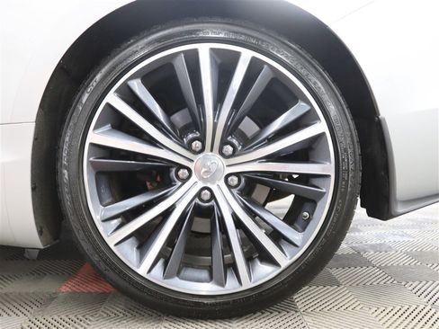 Used 2017 INFINITI Q60 3.0t w/ Premium Plus Package 3.0T image 39