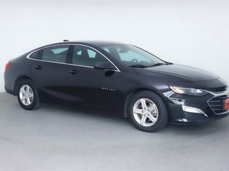 Used 2023 Chevrolet Malibu LT image 1