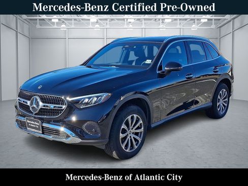 Used 2026 Mercedes-Benz GLC 300 4MATIC image 3