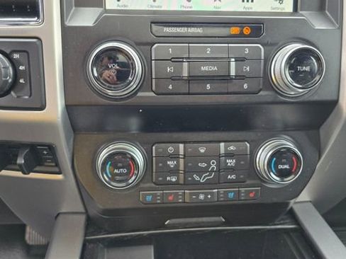 Used 2019 Ford F350 Platinum w/ Platinum Ultimate Package image 35