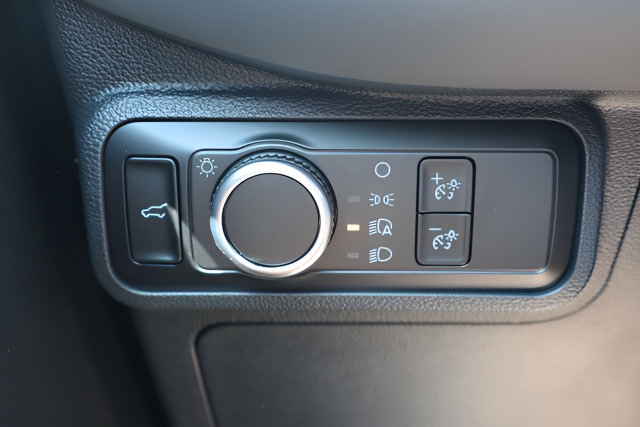 New 2026 Ford Explorer Active AWD/4WD image 18