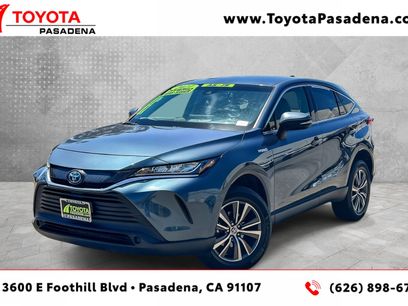 Used 2021 Toyota Venza LE w/ Carpet Mat Package (TMS)