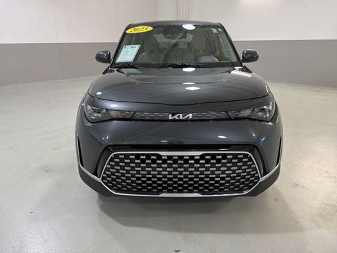 Used 2023 Kia Soul EX FWD image 2