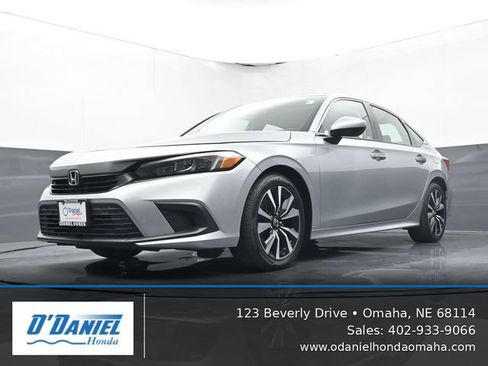 Used 2023 Honda Civic EX image 9