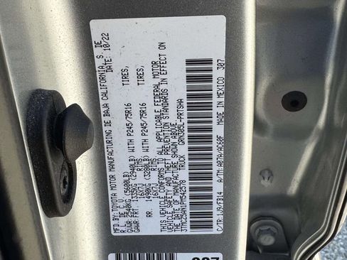 Used 2023 Toyota Tacoma SR AWD/4WD image 26