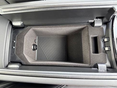 New 2026 BMW 540i xDrive w/ M Sport Package image 15