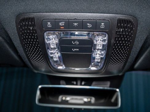 Used 2025 Mercedes-Benz GLA 250 image 26