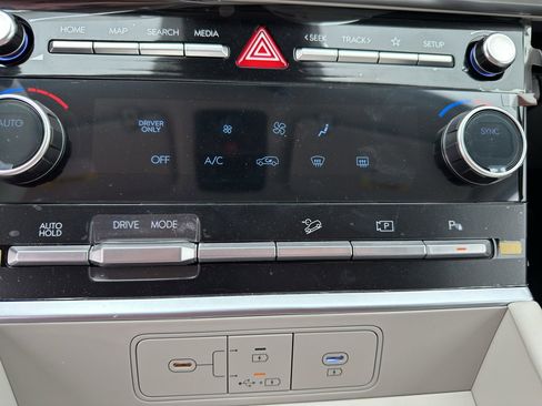 New 2026 Hyundai Santa Fe SE FWD image 22