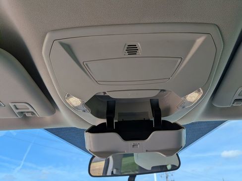 Used 2019 Ford Escape S image 22