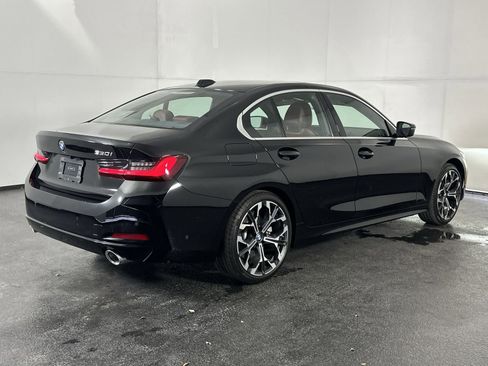 Used 2025 BMW 330i Sedan w/ Premium Package RWD image 8