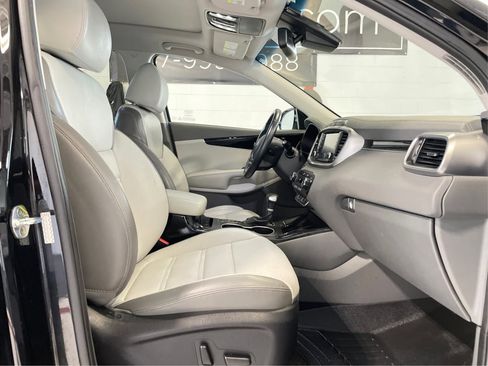 Used 2020 Kia Sorento SX image 15