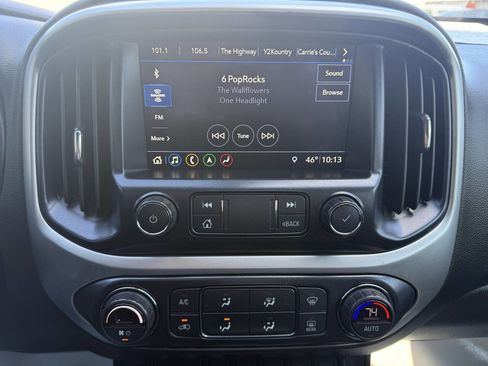 Used 2019 Chevrolet Colorado ZR2 w/ ZR2 Dusk Special Edition image 35