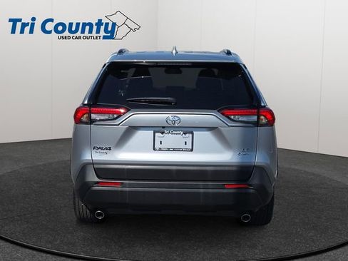Used 2025 Toyota RAV4 LE image 7