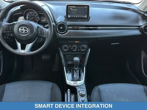 Used 2016 Scion iA FWD image 14