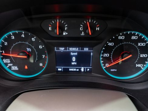 Used 2019 Chevrolet Malibu LT w/ Leather Package FWD image 22