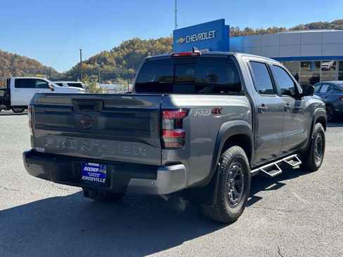 Used 2025 Nissan Frontier PRO-4X w/ Pro Convenience Package image 3