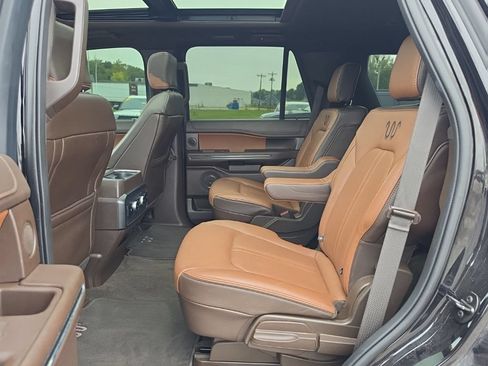 Used 2023 Ford Expedition King Ranch AWD/4WD image 23