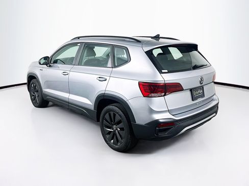 Used 2023 Volkswagen Taos S FWD image 5
