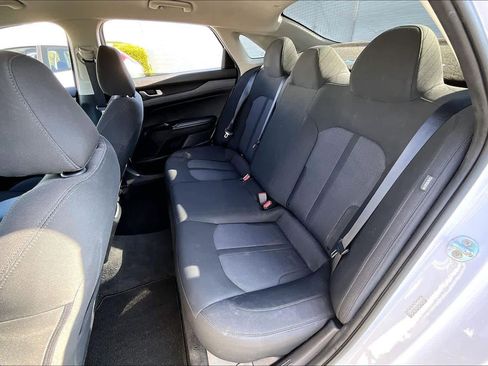 Used 2022 Kia K5 LX image 18