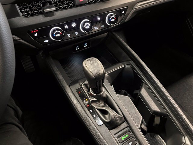 Used 2023 Honda Accord EX image 30