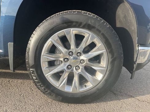 Used 2022 Chevrolet Silverado 1500 LTZ w/ LTZ Premium Package image 16