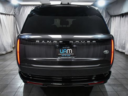 Used 2023 Land Rover Range Rover SE AWD/4WD image 5