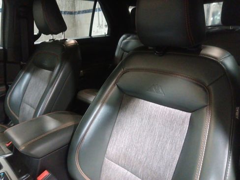 Used 2022 Ford Explorer Timberline image 27