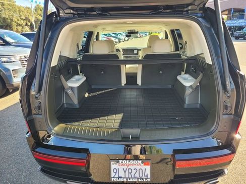 Used 2024 Hyundai Santa Fe Calligraphy FWD image 8