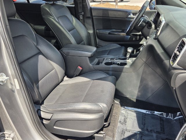 Used 2021 Kia Sportage S w/ S FWD Premium Package image 17