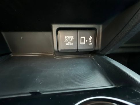 Used 2017 Honda Ridgeline Black Edition image 31