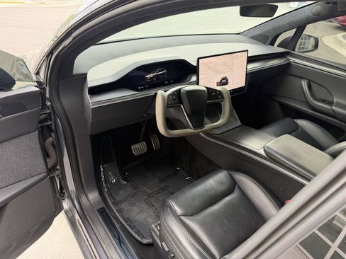 Used 2022 Tesla Model X Plaid AWD/4WD image 13