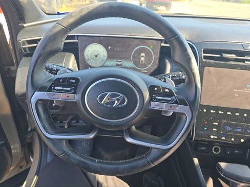 Used 2023 Hyundai Santa Cruz SEL Premium w/ Winter Package AWD/4WD image 4