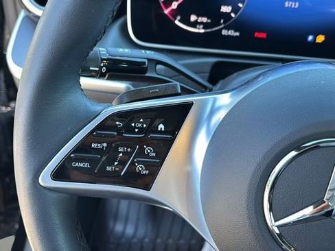 Used 2024 Mercedes-Benz C 300 C 300 image 23