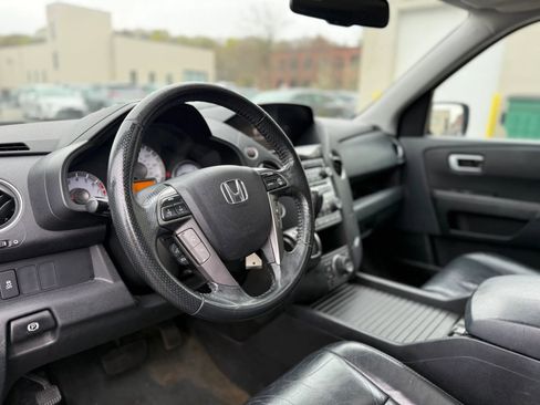 Used 2015 Honda Pilot Touring image 22