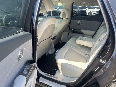 Used 2024 Genesis GV60 RWD w/ Cargo Package image 7