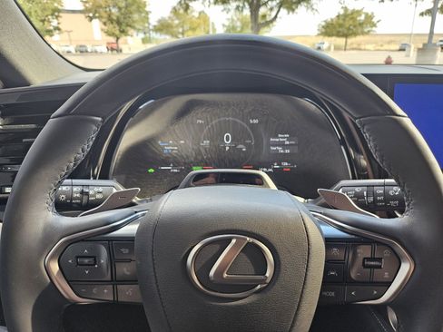 Used 2026 Lexus RX 350h w/ Convenience Package AWD/4WD image 11