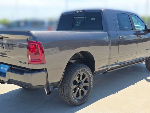 New 2026 RAM 2500 Laramie AWD/4WD image 6