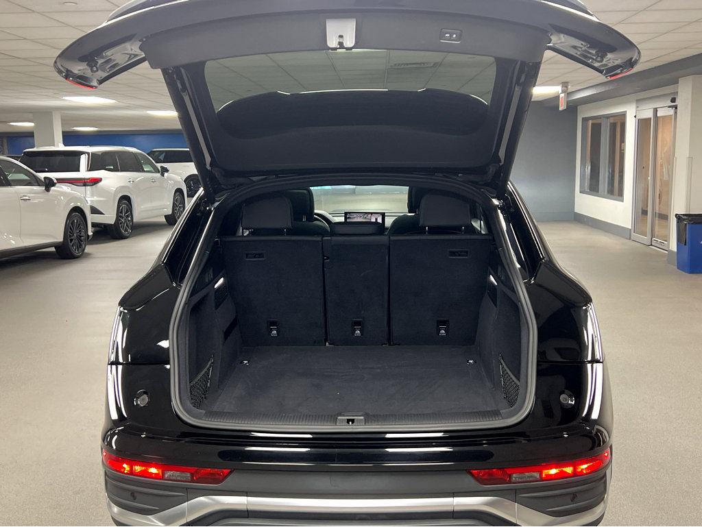 Used 2023 Audi Q5 2.0T Prestige AWD/4WD image 30
