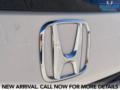 Used 2024 Honda Pilot EX-L image 11