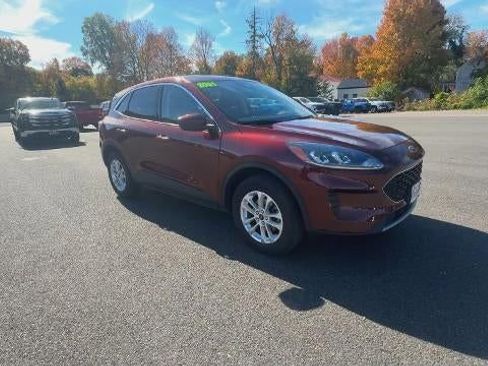 Used 2021 Ford Escape SE w/ Cold Weather Package image 2