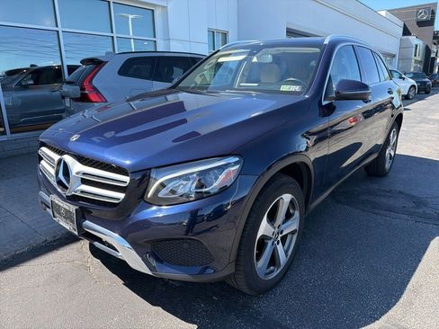 Certified 2019 Mercedes-Benz GLC 300 4MATIC image 1