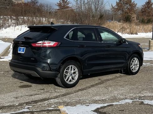 Used 2022 Ford Edge SEL image 8