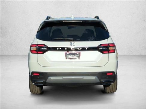 New 2026 Honda Pilot EX-L image 8