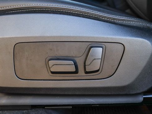 Used 2023 BMW X1 xDrive28i AWD/4WD image 14
