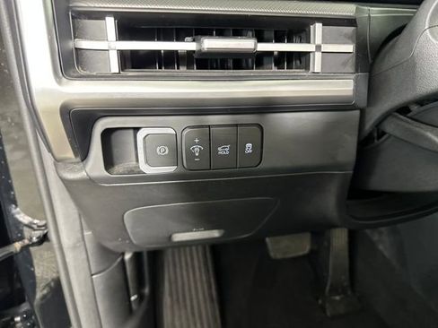 Used 2024 Hyundai Santa Fe SEL image 19