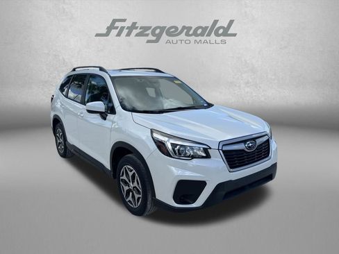 Used 2019 Subaru Forester Premium image 2