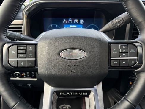 Used 2025 Ford F450 Platinum w/ FX4 Off-Road Package image 57