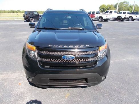 Used 2014 Ford Explorer Sport w/ Equipment Group 401A AWD/4WD image 9