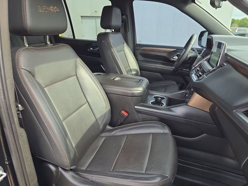 Used 2022 Chevrolet Tahoe High Country image 41