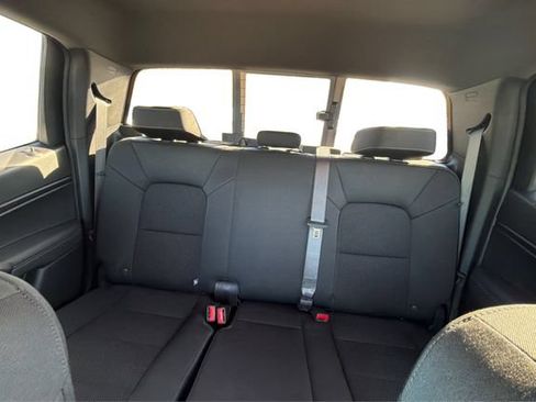 Used 2024 Chevrolet Colorado LT w/ LT Convenience Package AWD/4WD image 13